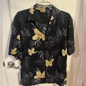 Black and tan/gold floral tropical button down short sleeve shirt